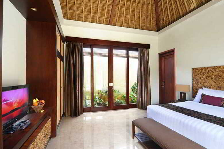 Hotel Mahagiri Villa And Spa Dreamland