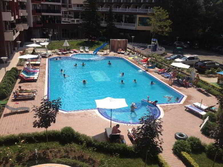 Hotel Persey Admiral Plaza Apartments