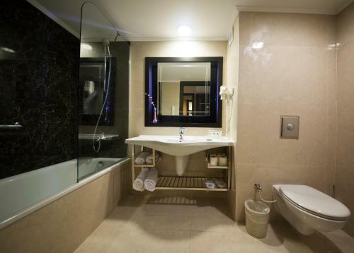 Limak Atlantis Deluxe Hotel