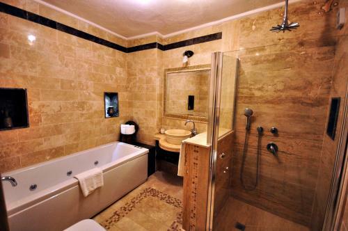 Hotel Tafoni Evleri