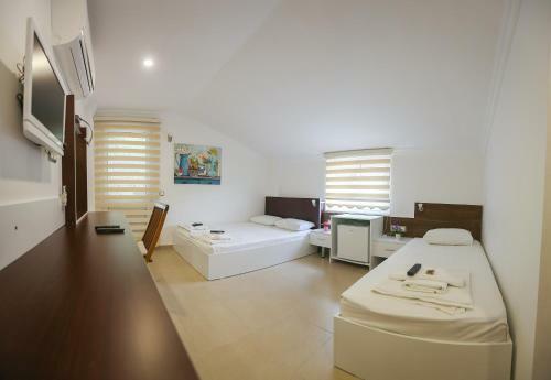 Blue Bosprina Hotel