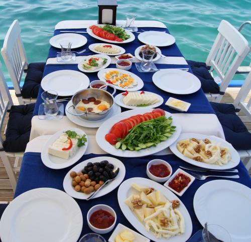 Blue Bosprina Hotel