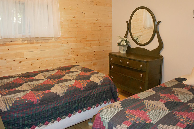 Hotel Mattawa River Cottages & Cardinal Restaurant