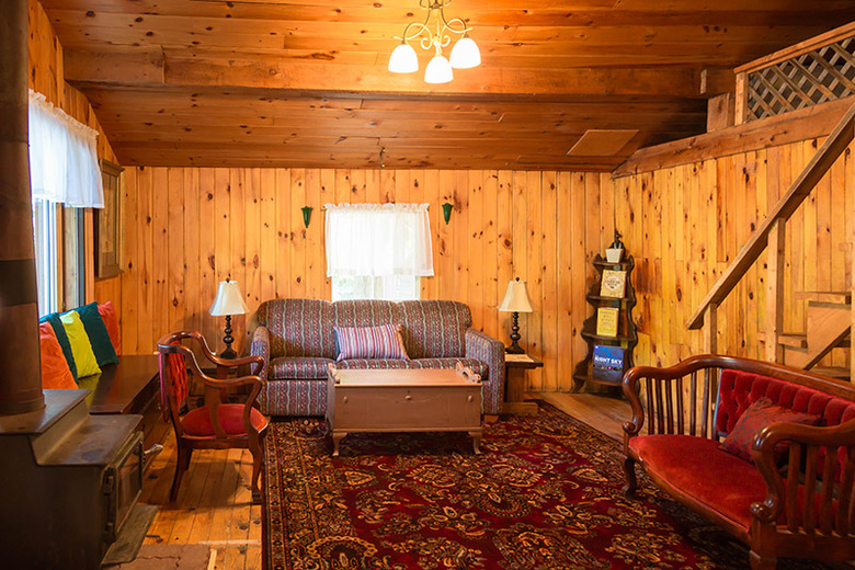 Hotel Mattawa River Cottages & Cardinal Restaurant