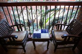 Hotel Sea Breeze Beach