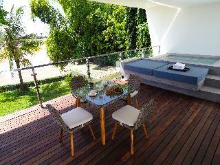 Hotel The Bale Phnom Penh