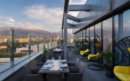 Hotel Doubletree By Hilton Almaty