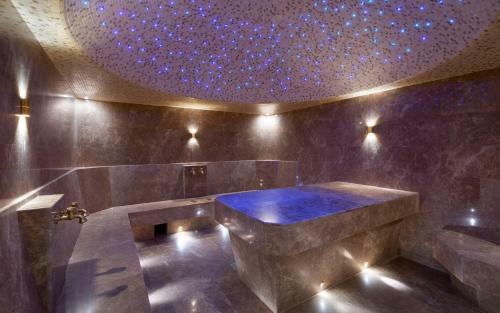 Hotel Doubletree By Hilton Almaty