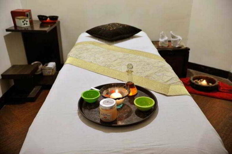 Welcom Bella Vista Chandigarh Hotel
