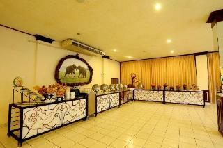 Hotel Kandyan Reach