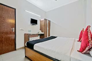 Hotel Capital O 4051 La Sapphire