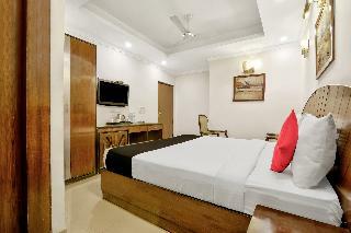 Hotel Capital O 4051 La Sapphire