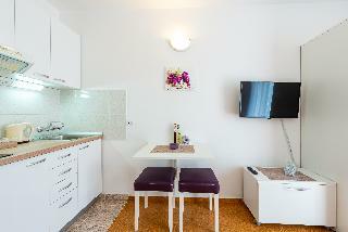 Hotel Apartments & Rooms Cina
