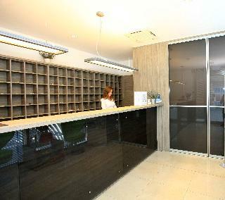 Hotel Sunnyside Apartments Petrcane