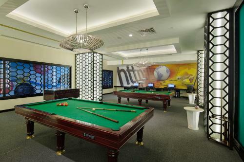Hotel Crystal Palace Luxury Resort & Spa