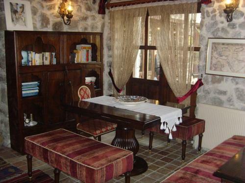 Posada Angora House Hotel