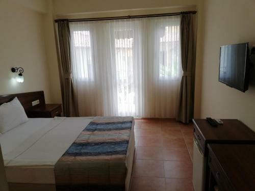 Karbel Beach Hotel