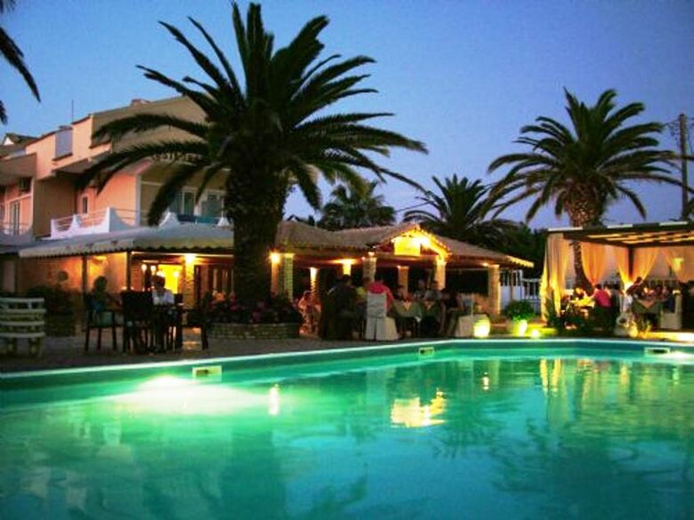 Hotel Blue Sea - Argyrades Beach