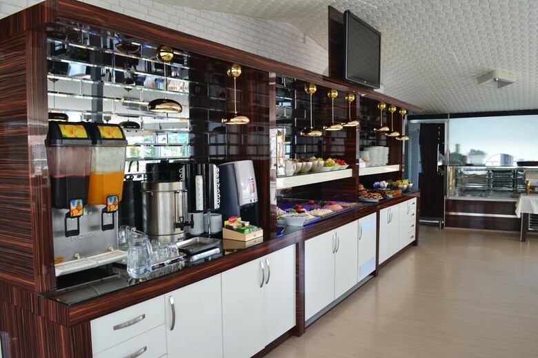 Nuans Hotel
