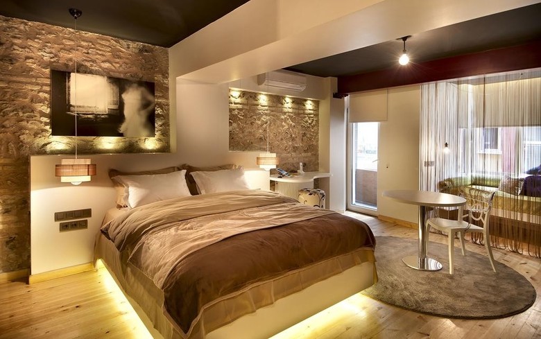 Hotel Nuru Ziya Suites