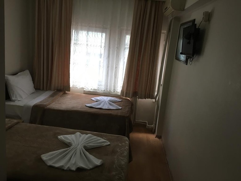 �r�n Hotel