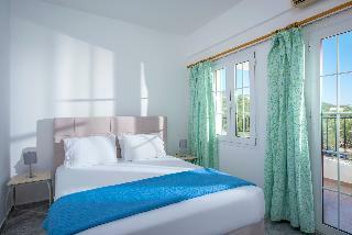 Apartamentos Elenas Beach Garden "by Checkin"