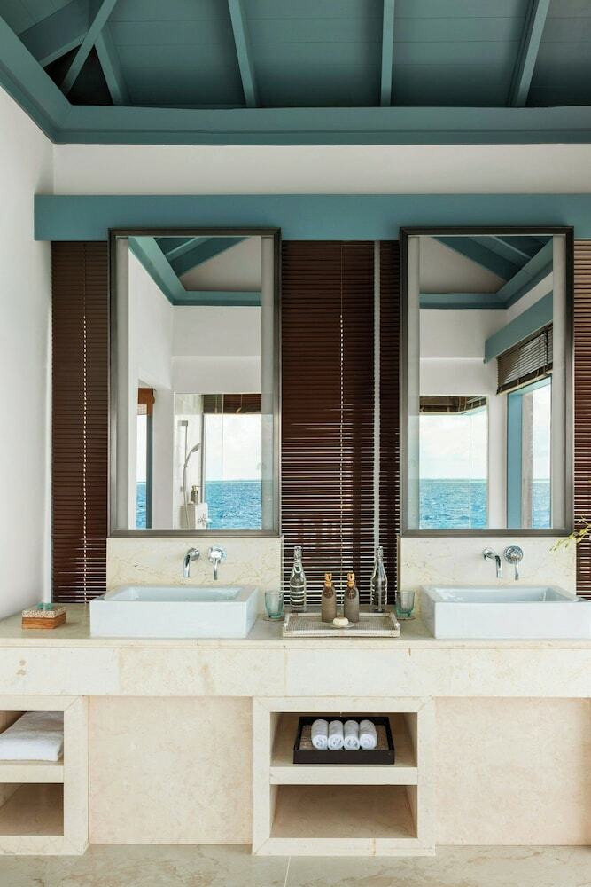 Hotel Raffles Maldives Meradhoo Resort