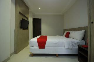 Hotel Reddoorz Plus @ Tb Simatupang