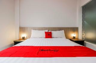 Hotel Reddoorz Plus @ Tb Simatupang