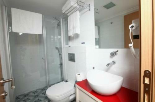 Mad Sea Beach Hotel