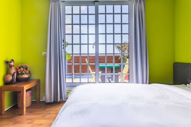 Bed & Breakfast Golden Ocean Azure Hotel