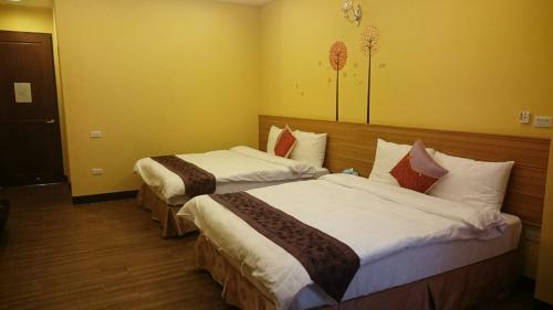 Sun Moon Lake Crystal B&B