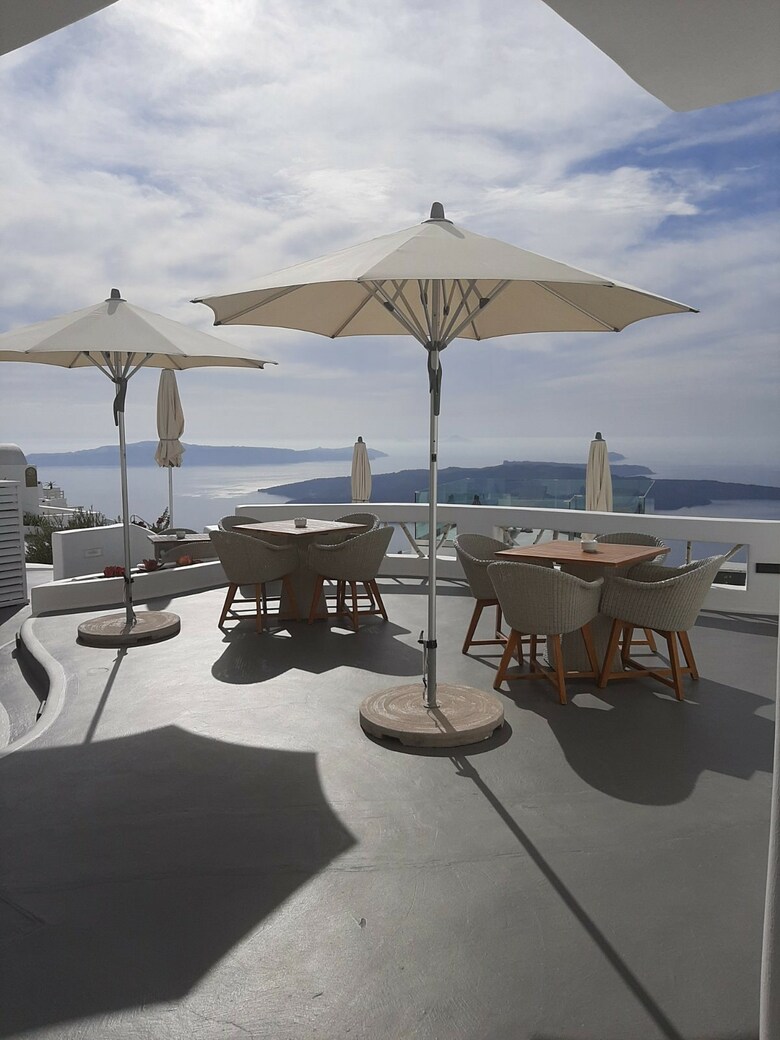 Chic Hotel Santorini
