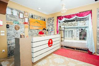Hotel August Lake Resort