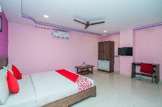 Hotel Oyo 5683 Sri Sai Suites
