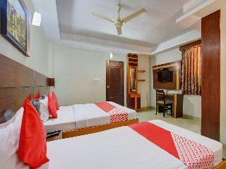 Oyo 958 Hotel Greenwood Inn