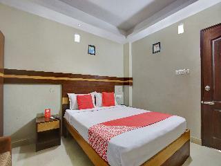 Oyo 958 Hotel Greenwood Inn