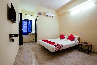 Hotel Oyo Flagship 24080 Deepansh Plaza