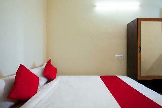 Hotel Oyo Flagship 24080 Deepansh Plaza