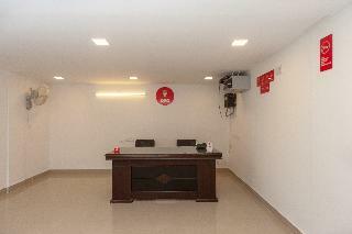 Hotel Silverkey Executive Stays 26881 Srm University