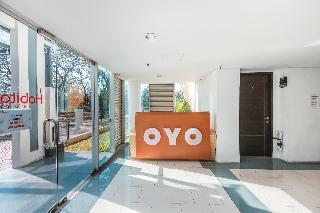 Hotel Oyo Flagship 1170 The Habitat Karawaci