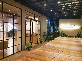 Beehive Boutique Hotel