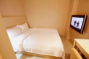 Kindness Hotel Xiong Zhong Branch