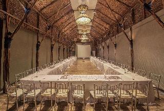 Hotel Doubletree By Hilton Iquitos