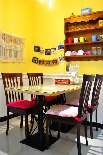 Bed & Breakfast Happy Orange Homestay