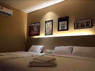 Hotel 91 Street Boutique Inn