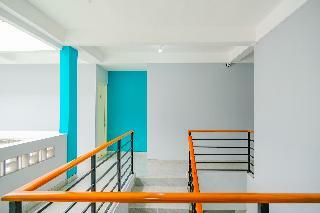 Hotel Oyo 2338 Point Homy Co-living Space