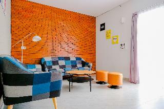 Hotel Oyo 2338 Point Homy Co-living Space