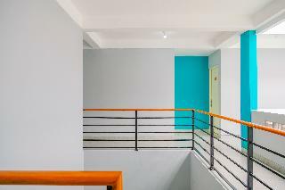 Hotel Oyo 2338 Point Homy Co-living Space