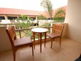 Golden Land Hotel